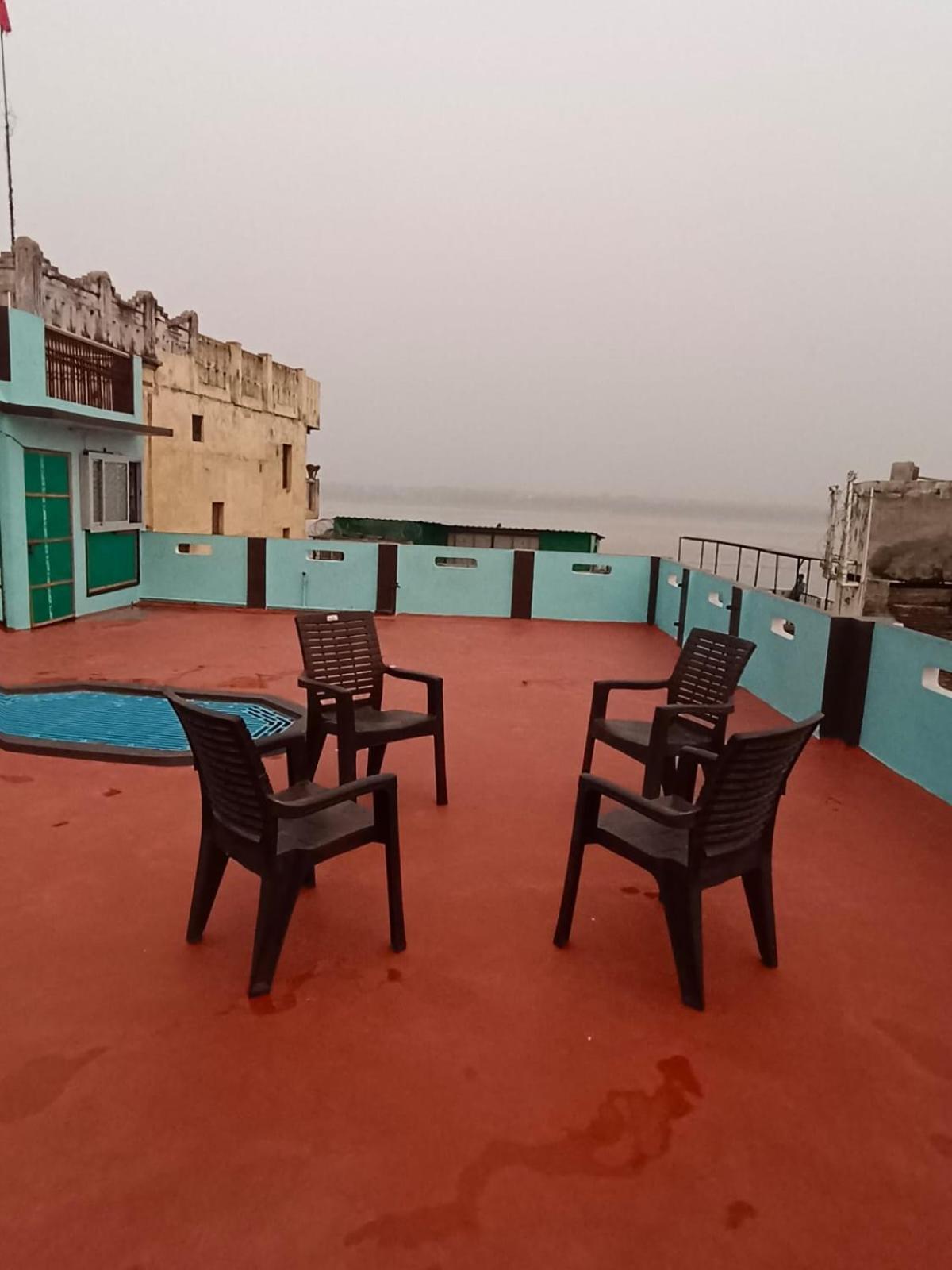 Sankardev Guest House D24 35 Varanasi Exterior foto